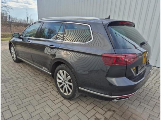 2024 Volkswagen Passat Variant Elegance