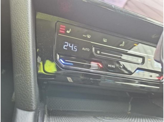 2024 Volkswagen Passat Variant Elegance