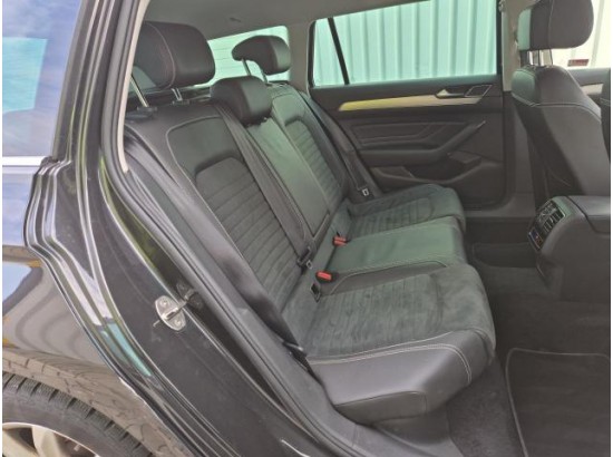 2024 Volkswagen Passat Variant Elegance