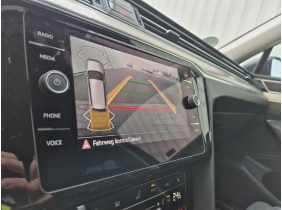 2024 Volkswagen Passat Variant Elegance