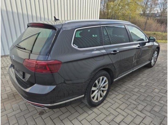 2024 Volkswagen Passat Variant Elegance