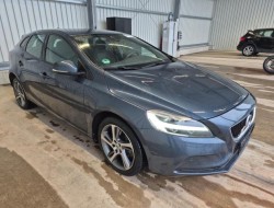 2018 Volvo V40 Momentum
