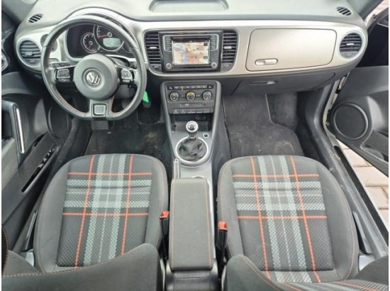 2016 Volkswagen Beetle Lim. Club BMT