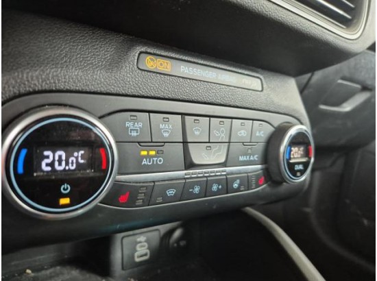 2022 Ford Focus Turnier Cool & Connect