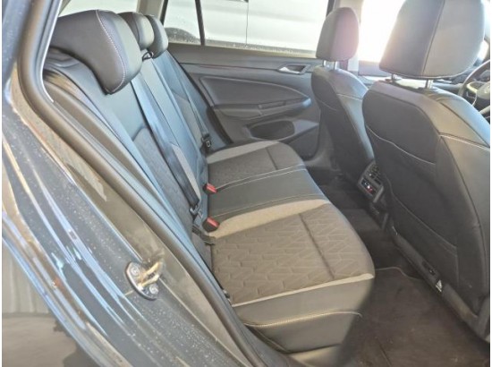 2025 Volkswagen Golf VIII Variant 2.0 TDI 110 kW Goal
