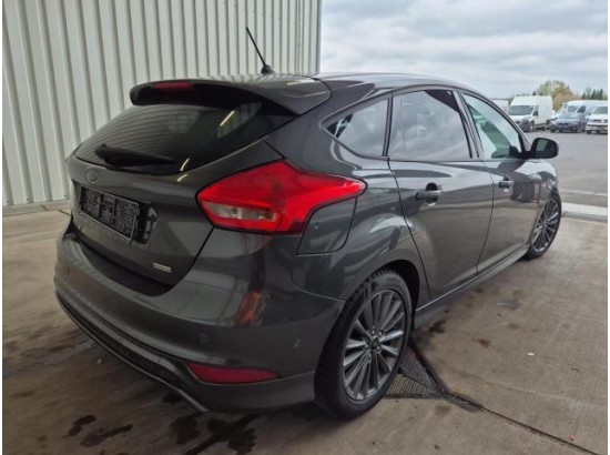 2018 Ford Focus Lim. ST-Line