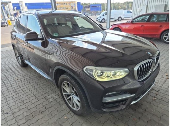 2020 BMW X3 xDrive 20 i Luxury Line