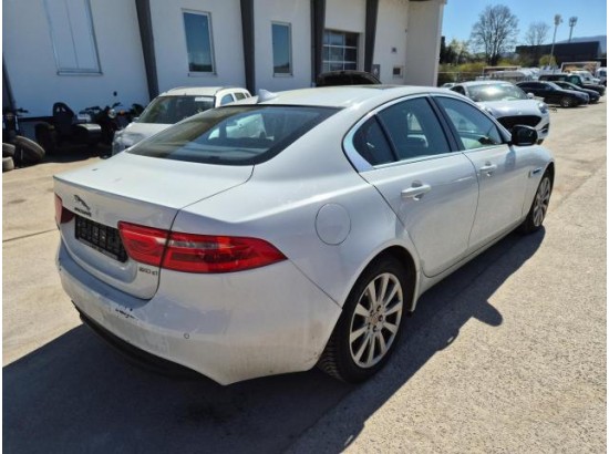 2015 Jaguar XE Prestige