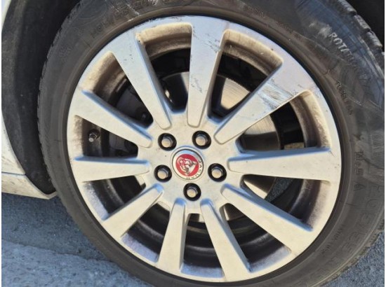 2015 Jaguar XE Prestige