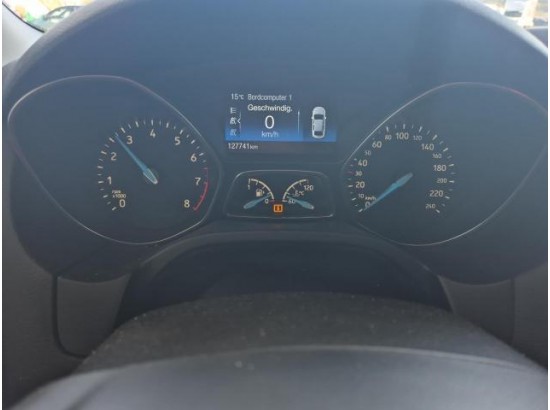 2015 Ford Focus Turnier Titanium