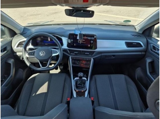 2023 Volkswagen T-Roc Life