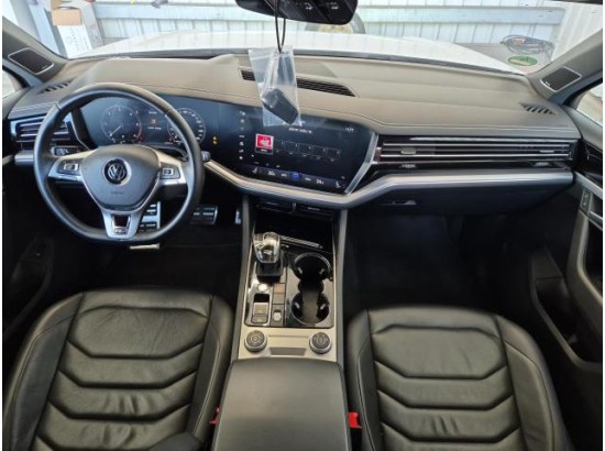 2018 Volkswagen Touareg Elegance 4Motion