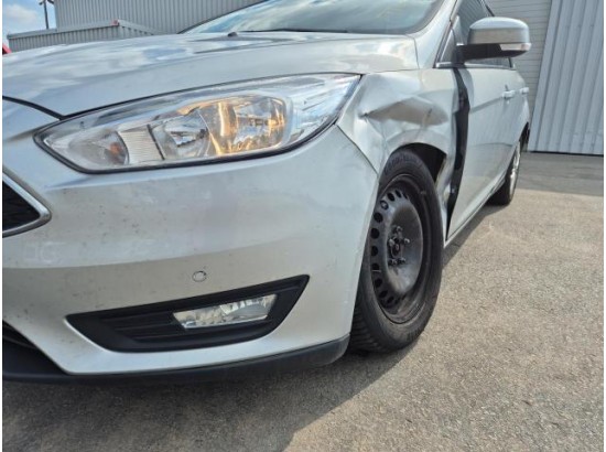 2016 Ford Focus Turnier Business