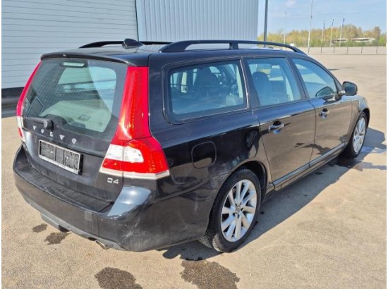 2016 Volvo V70 Kombi Linje Svart