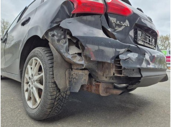 2018 Nissan Pulsar Black Edition