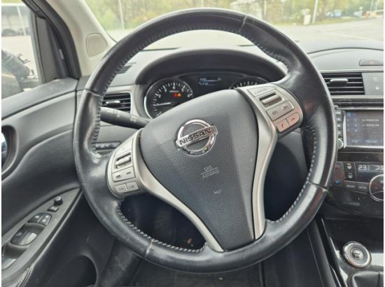 2018 Nissan Pulsar Black Edition