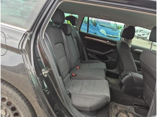 2019 Volkswagen Passat Variant Business