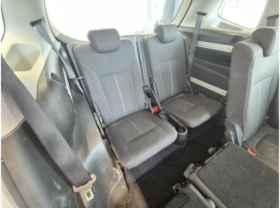 2016 Opel Zafira C Tourer drive