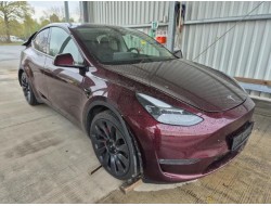 2024 Tesla Model Y Performance Allradantrieb