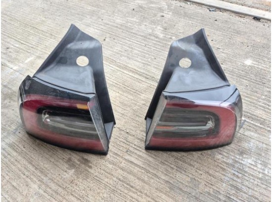 2024 Tesla Model Y Performance Allradantrieb