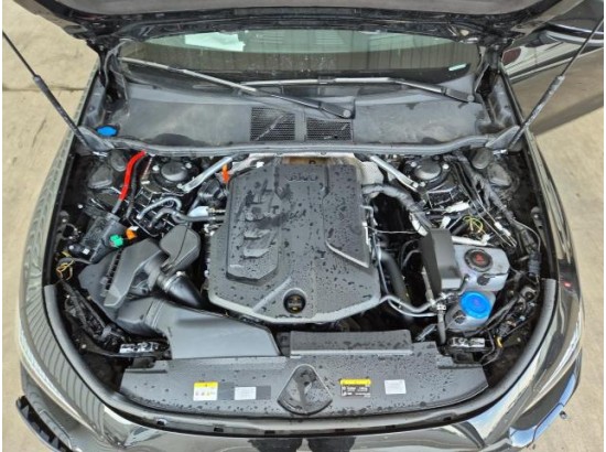 2025 Audi A5 Avant TFSI e-hybrid quattro 270 KW