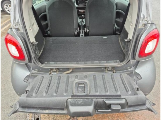 2017 Smart fortwo coupe Basis 52kW