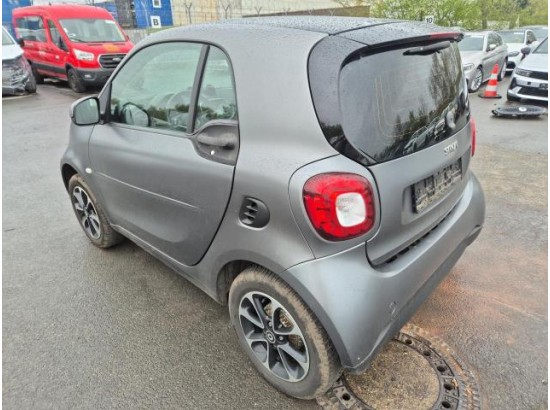 2017 Smart fortwo coupe Basis 52kW