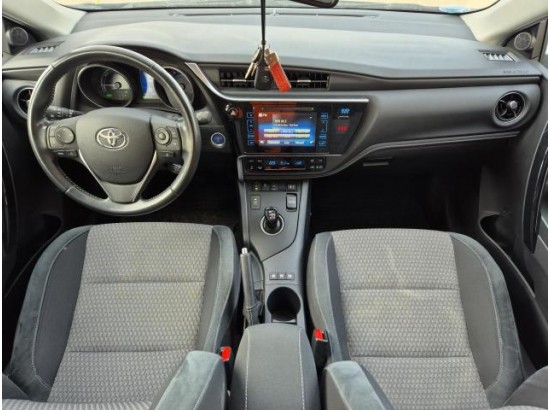 2019 Toyota Auris Hybrid Team D