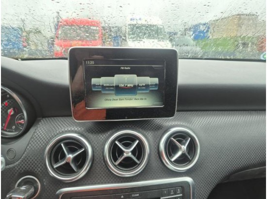 2016 Mercedes-Benz A-Klasse A180