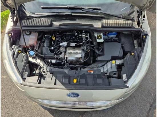 2017 Ford Grand C-Max Titanium