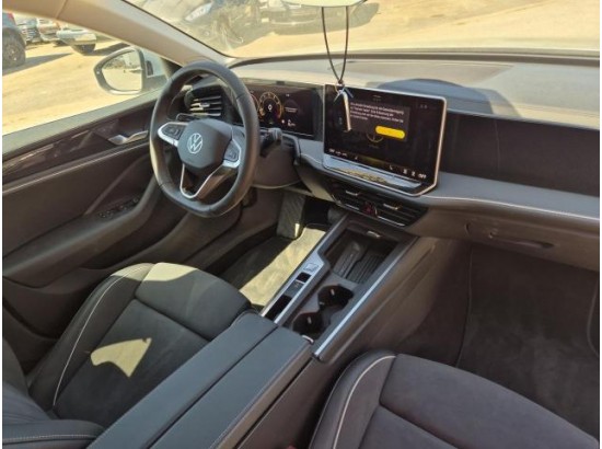2025 Volkswagen Passat Variant 1.5 eTSI 110 kW Business