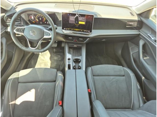 2025 Volkswagen Passat Variant 1.5 eTSI 110 kW Business