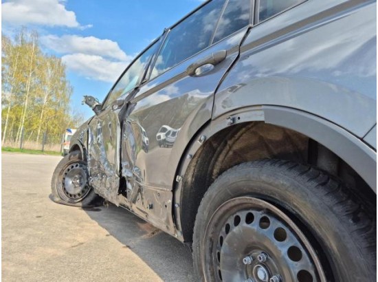 2019 Volkswagen Tiguan OFFROAD Start-Stopp 4Motion