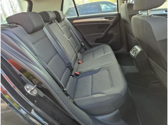 2016 Volkswagen Golf VII Lim. Comfortline BMT