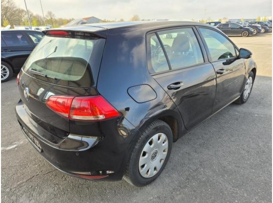 2016 Volkswagen Golf VII Lim. Comfortline BMT