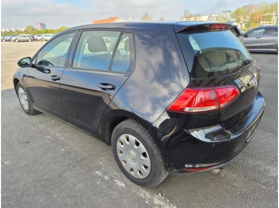 2016 Volkswagen Golf VII Lim. Comfortline BMT