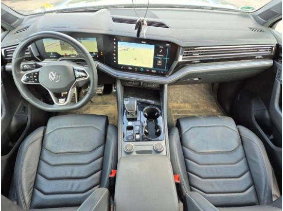 2024 Volkswagen Touareg 3.0 TDI 210 kW 4Motion R-Line