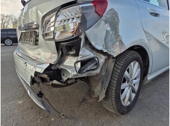 2015 Mercedes-Benz B -Klasse B 180