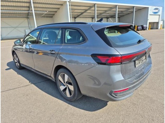 2025 Volkswagen Passat Variant 1.5 eTSI 110 kW