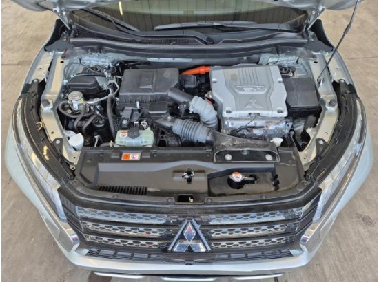2023 Mitsubishi Eclipse Cross Plus Select Hybrid 4WD