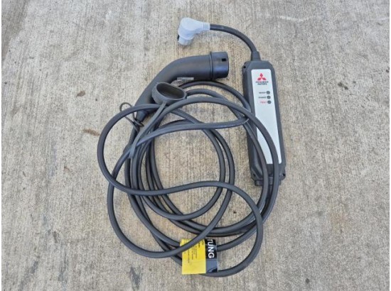 2023 Mitsubishi Eclipse Cross Plus Select Hybrid 4WD