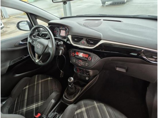 2015 Opel Corsa E Color Edition