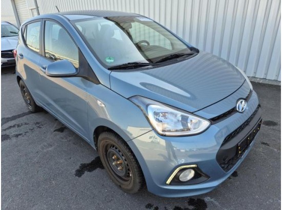 2015 Hyundai i10 blue Trend