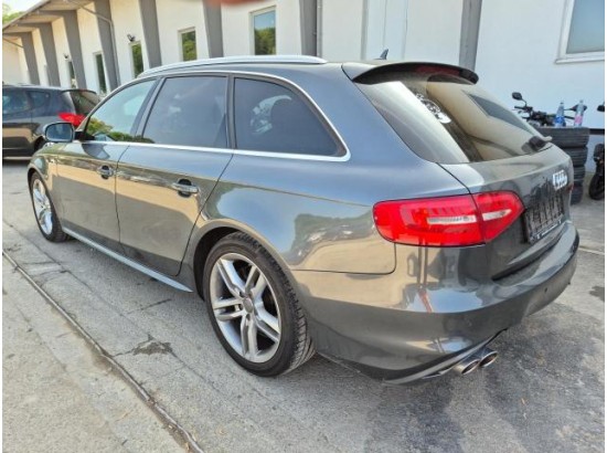 2015 Audi A4 Avant S line Sportpaket / plus