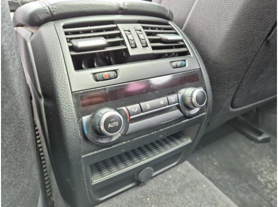 2015 BMW 5er Touring 520d