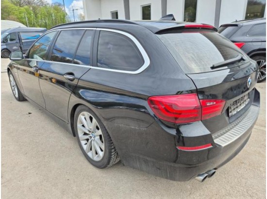 2015 BMW 5er Touring 520d