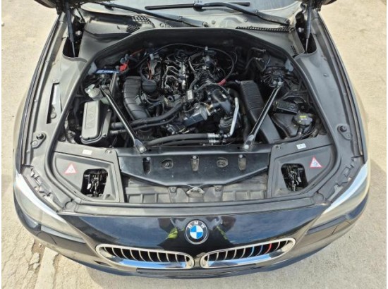2015 BMW 5er Touring 520d