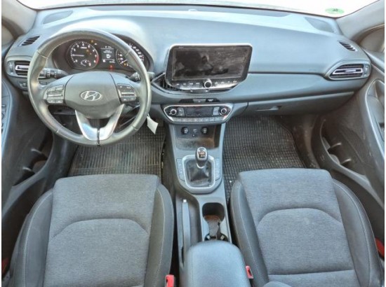 2023 Hyundai i30 Advantage