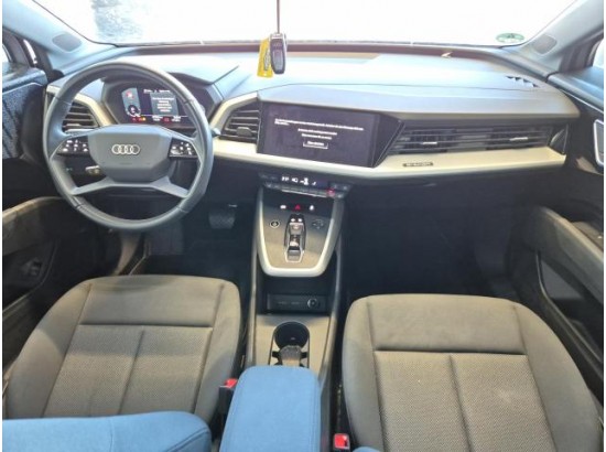 2023 Audi Q4 Sportback 40 e-tron basis