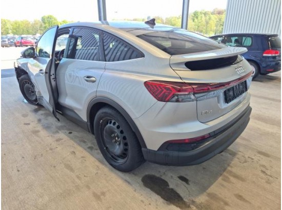 2023 Audi Q4 Sportback 40 e-tron basis